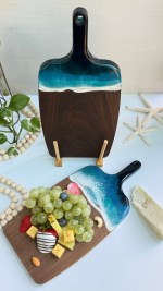 Ocean wave resin art cutting board – 14 x 9 acacia wood charcuterie board with blue and white waves, personalized gift option